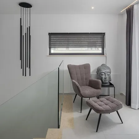 Beautiful In Tar Holiday home
