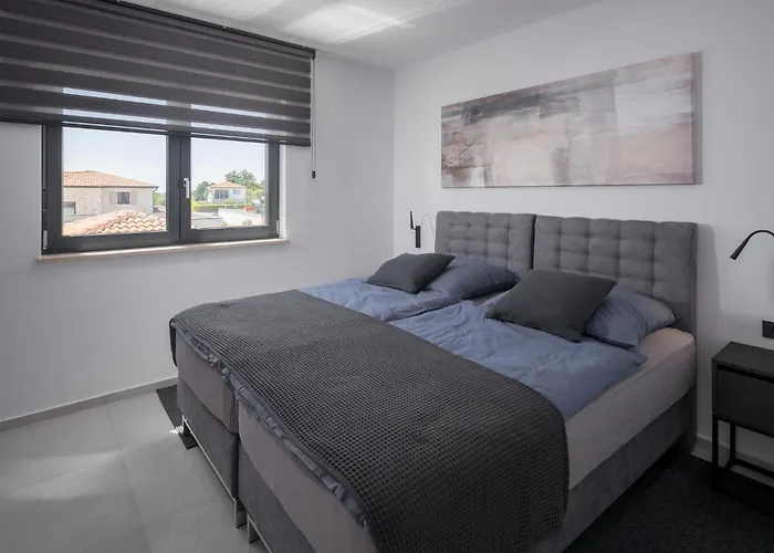 Beautiful In Tar * Tar-Vabriga