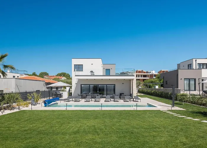 Beautiful In Tar * Tar-Vabriga