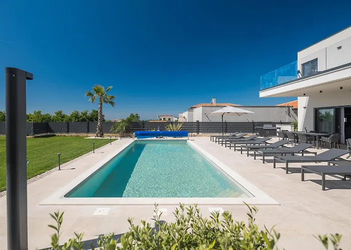 Beautiful In Tar Tar-Vabriga