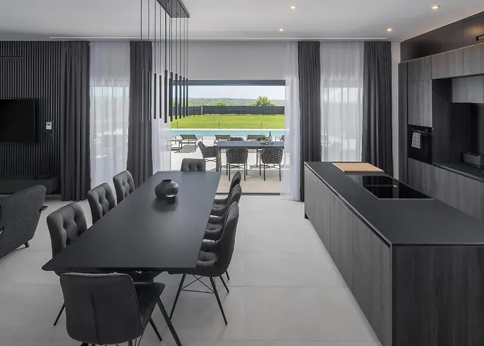 Beautiful In Tar * Tar-Vabriga