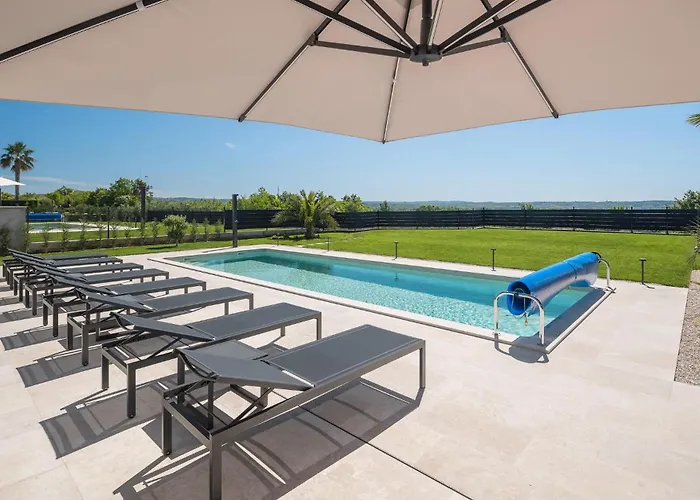 Beautiful In Tar * Tar-Vabriga