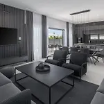 בית נופש Pet Friendly In Tar